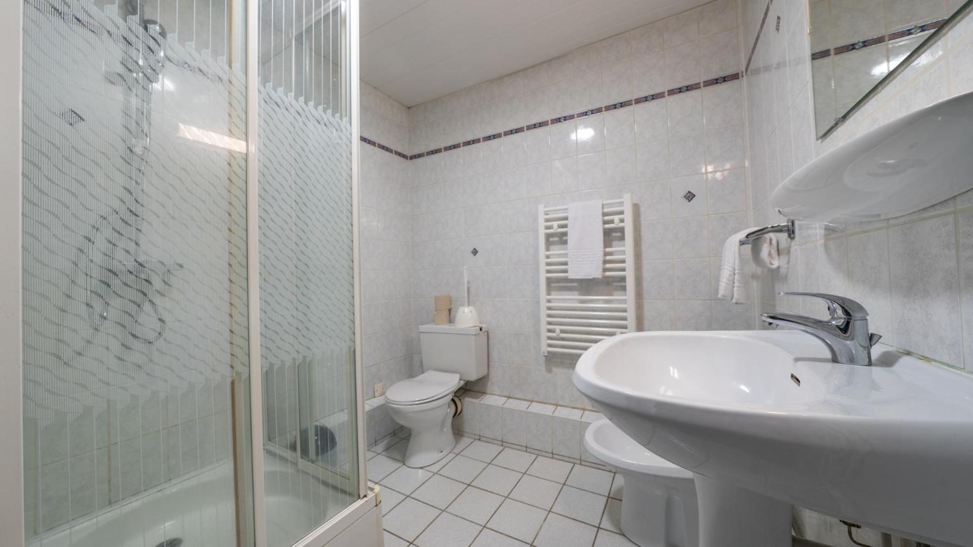 Hotel Des Docks Діґуен Екстер'єр фото