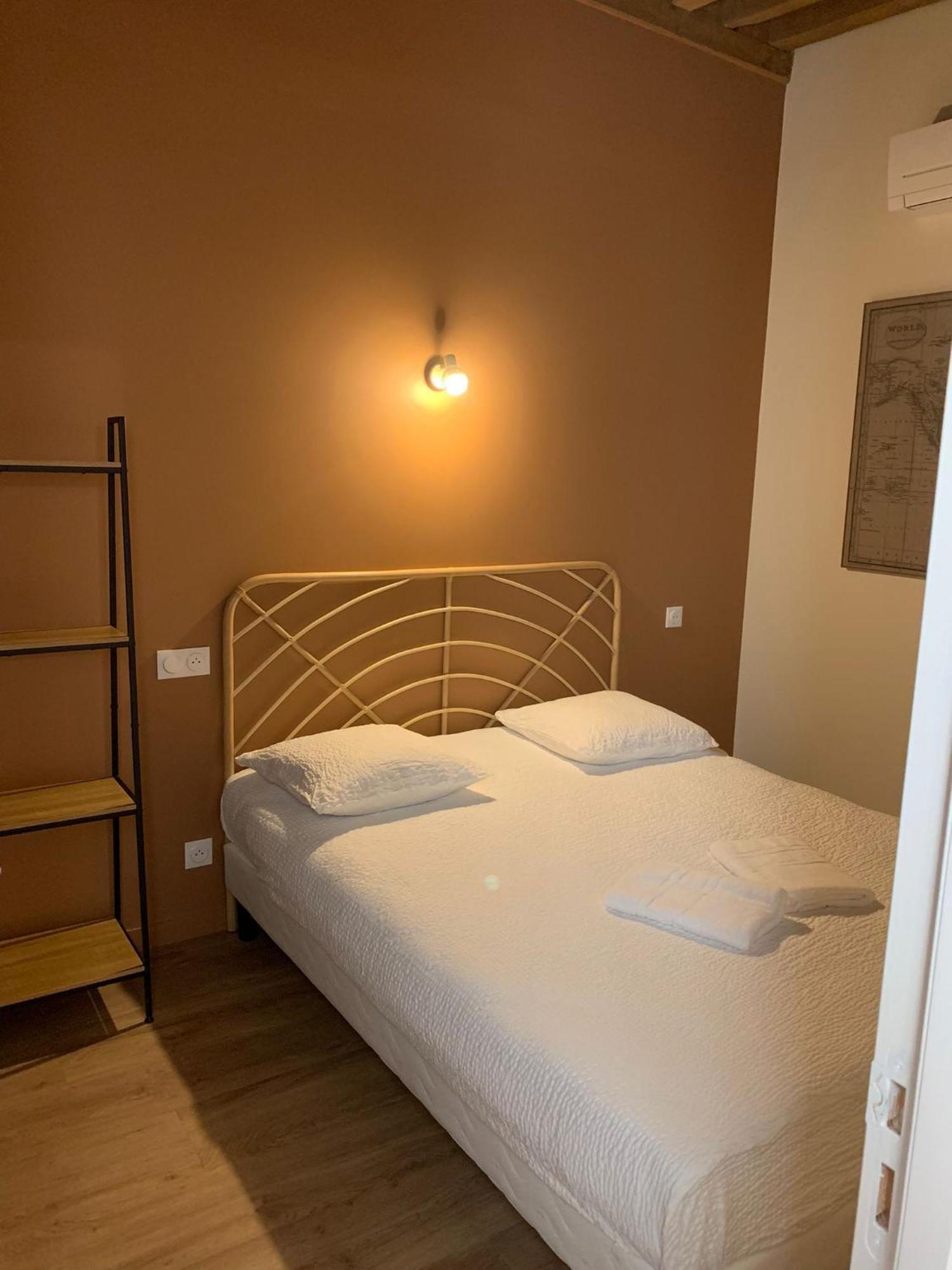 Hotel Des Docks Діґуен Екстер'єр фото